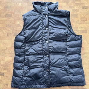 Lands End Vest Women’s Medium 10-12 Black Down Puffer Snap Up